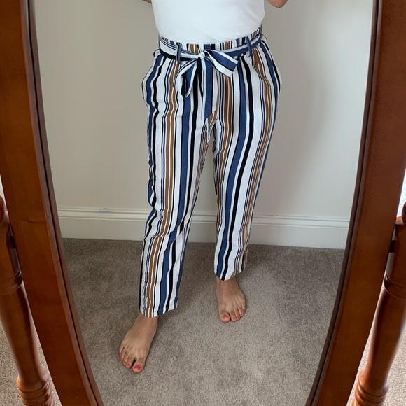 Stripped paperbag style pants - Picture 2 of 6